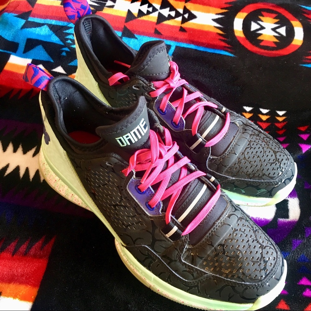 Adidas | D Lillard ‘Night of the Ballin' Dead' 7